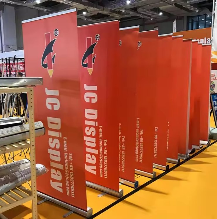 Roll Up Banner